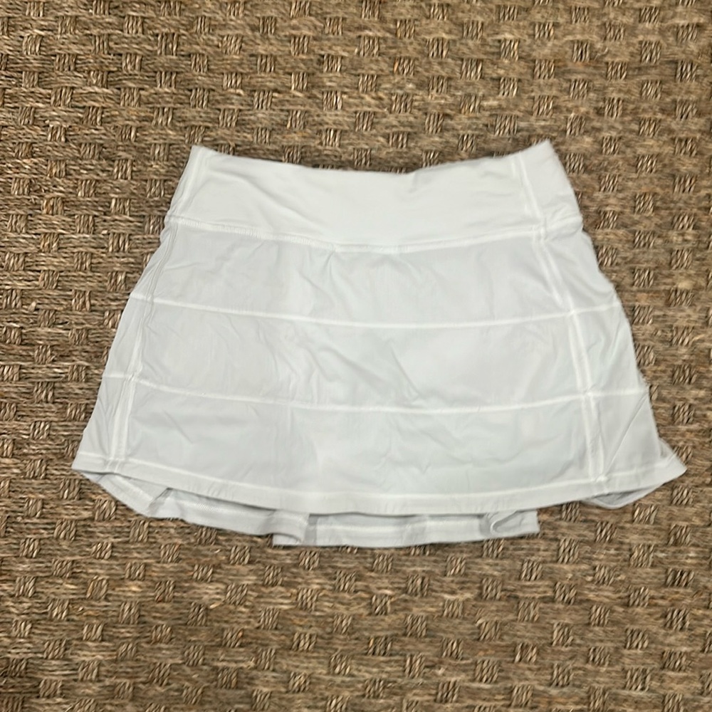 Lululemon white tennis skirt